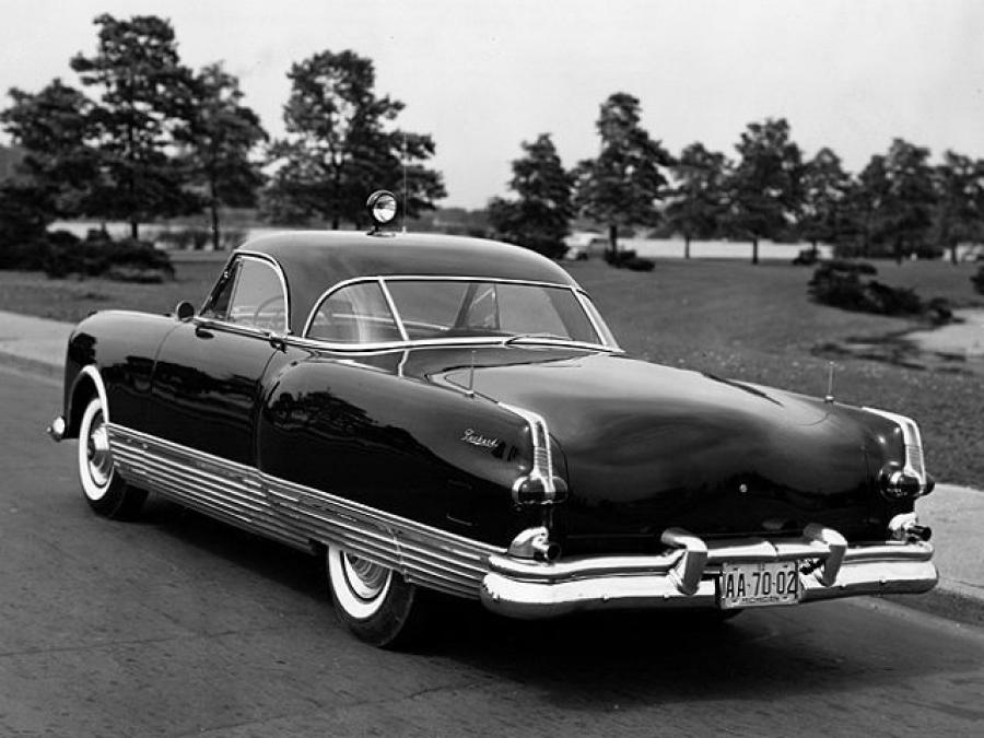 Packard Special Speedster Concept Car 1952 года  (фото 2 из 3)